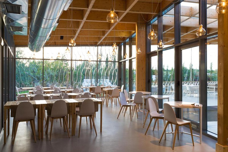 Ozadi Tavira Hotel 12