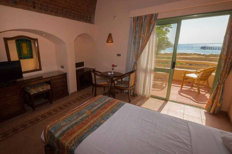Shams Alam Beach Resort 11