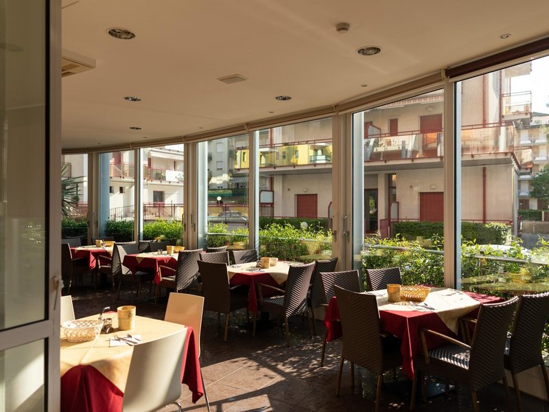 Aparthotel Sheila 21
