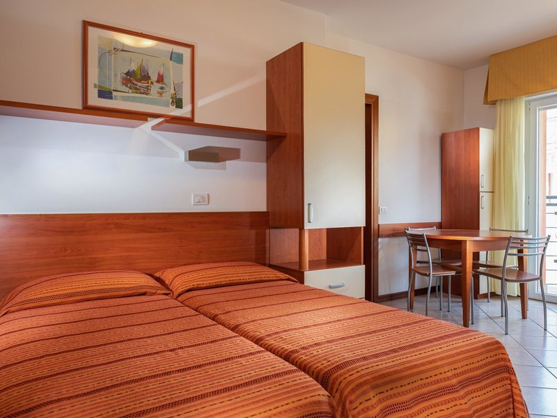 Aparthotel Sheila 41