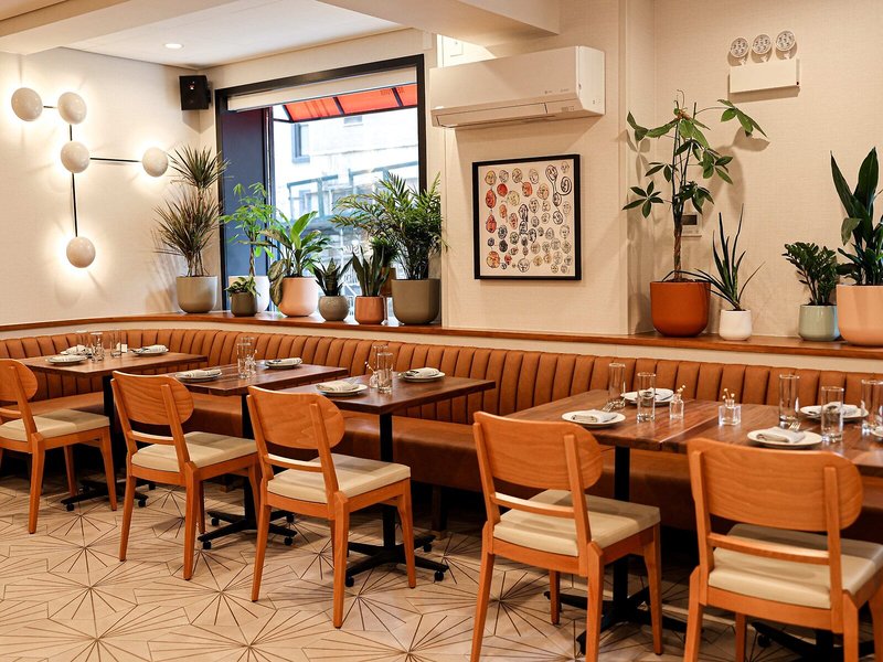 The Shelburne Sonesta New York 8