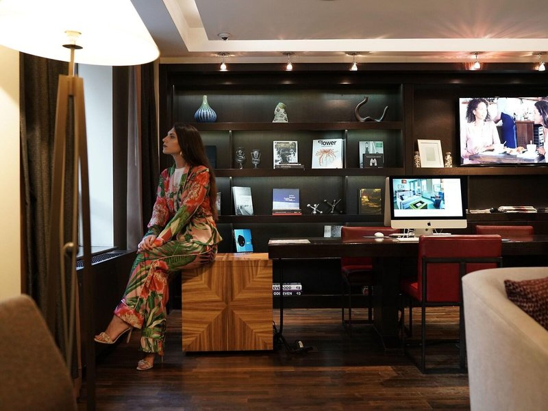 The Shelburne Sonesta New York 17