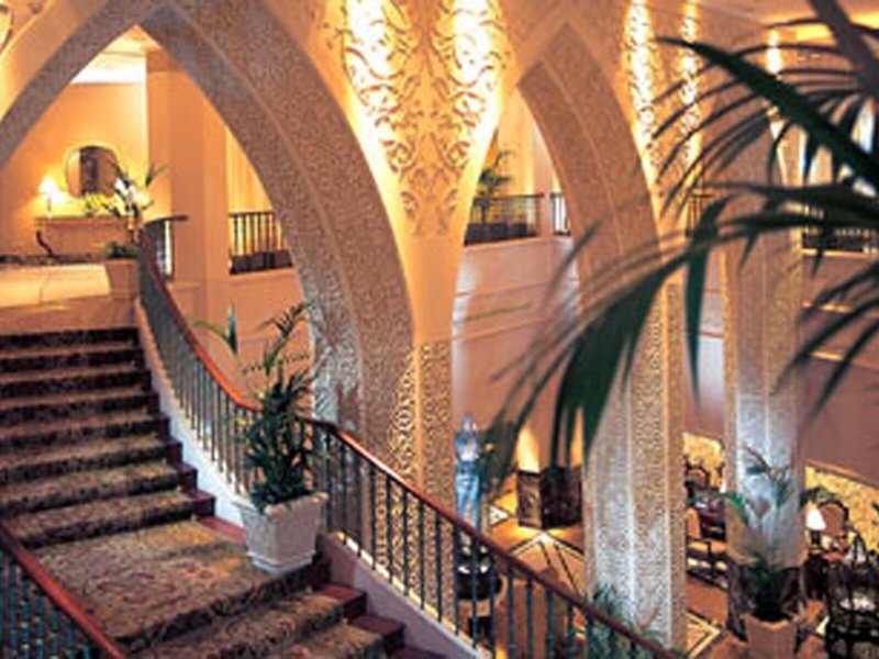 Sheraton Abu Dhabi Hotel & Resort 4