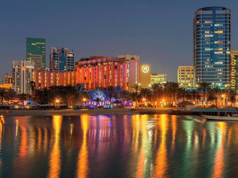 Sheraton Abu Dhabi Hotel & Resort 5