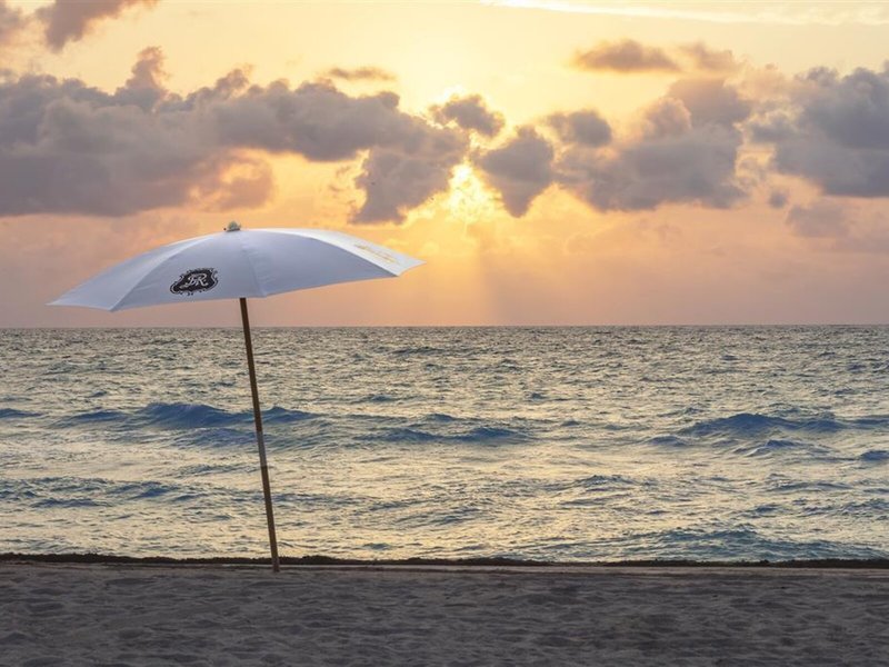 The St. Regis Bal Harbour Resort 11
