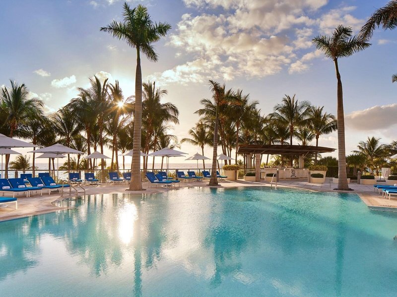 The St. Regis Bal Harbour Resort 23