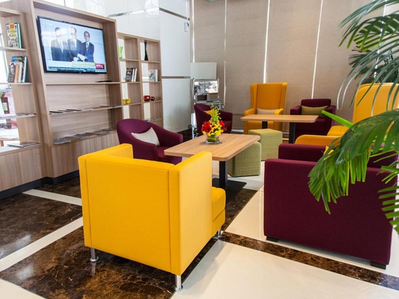 Pearl Park Deluxe Hotel Apartments  8