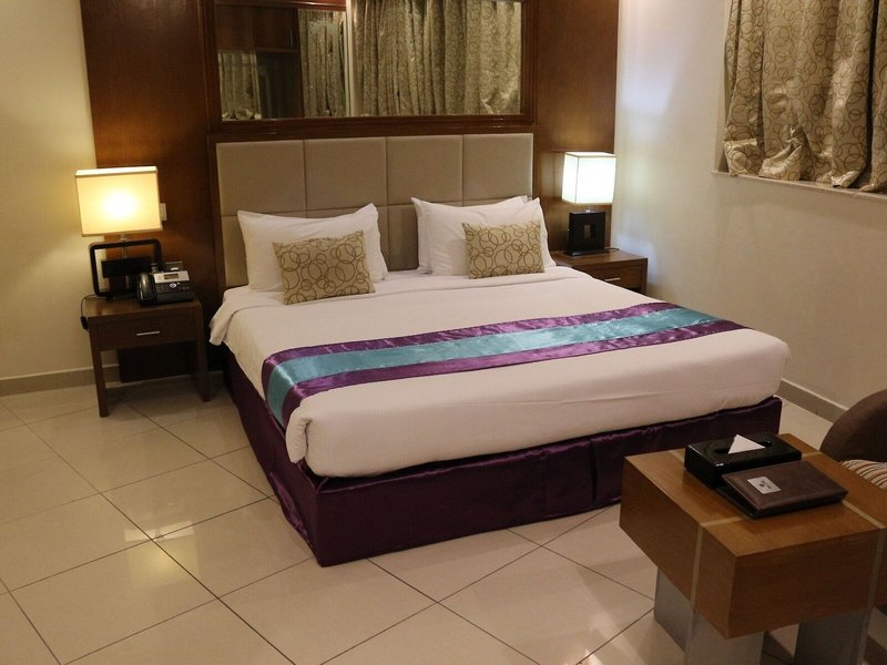 Pearl Park Deluxe Hotel Apartments  38