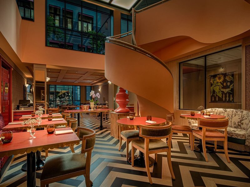 The Editory Boulevard 10