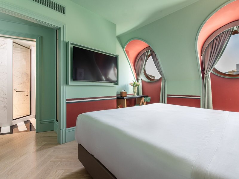 The Editory Boulevard 18