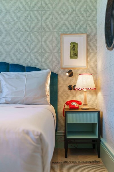 The Editory Boulevard 35