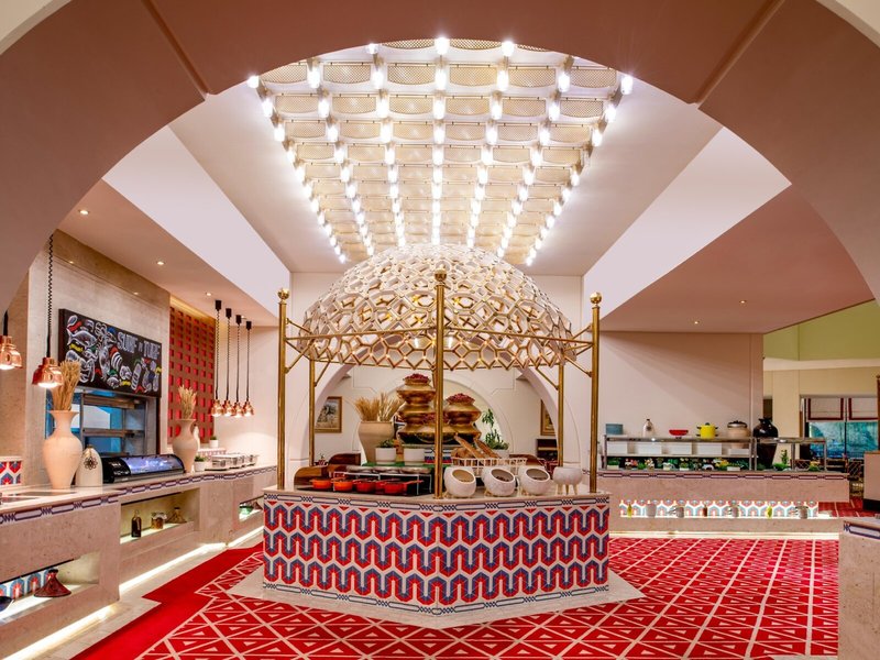 Sheraton Grand Doha Resort & Convention Hotel 19