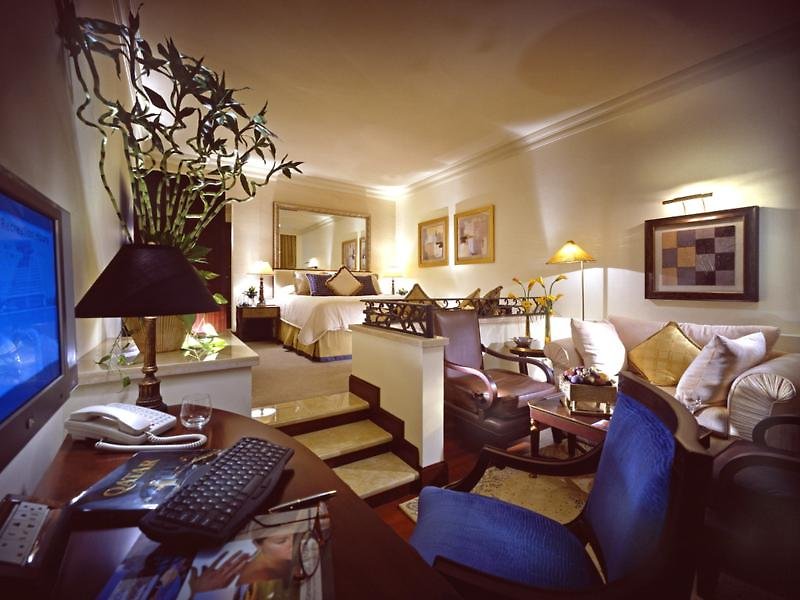 Sheraton Grand Doha Resort & Convention Hotel 12