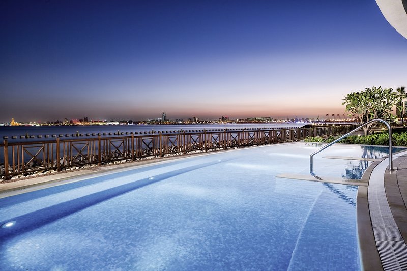 Sheraton Grand Doha Resort & Convention Hotel 10