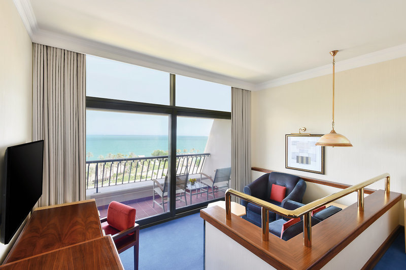 Sheraton Grand Doha Resort & Convention Hotel 17