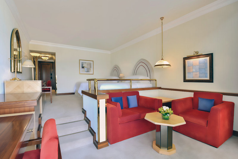Sheraton Grand Doha Resort & Convention Hotel 19
