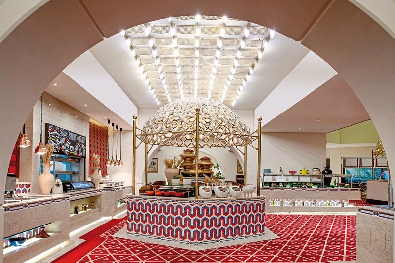 Sheraton Grand Doha Resort & Convention Hotel 37