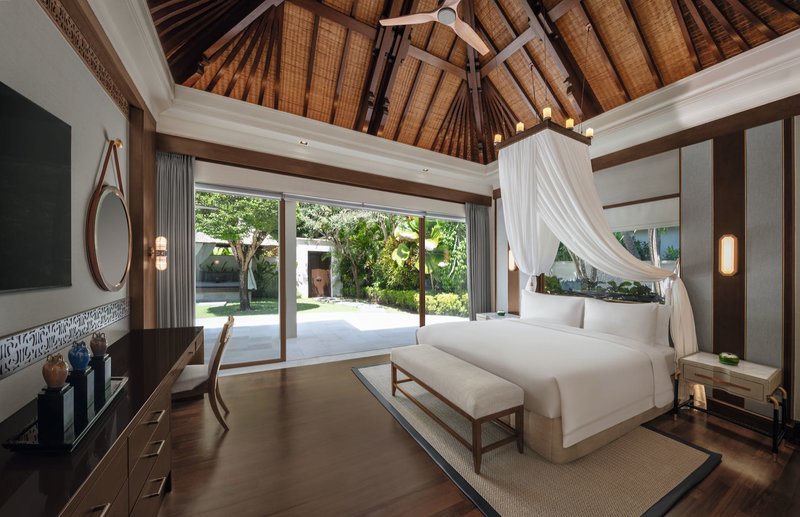 The Laguna, a Luxury Collection Resort & Spa 26