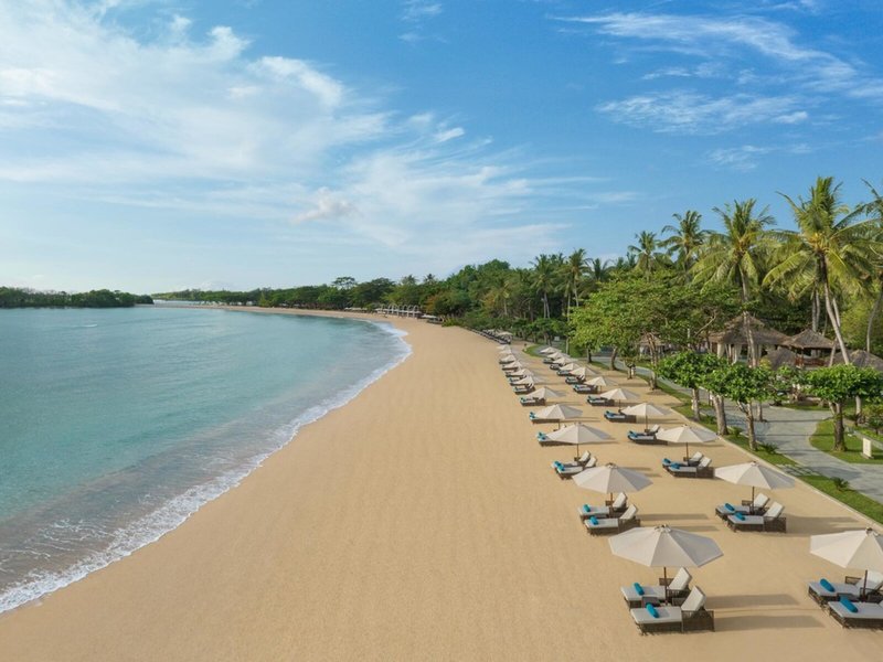 The Laguna, a Luxury Collection Resort & Spa 2 - Beach