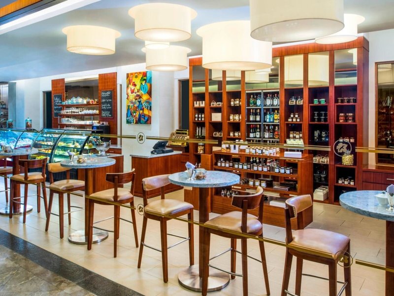 The Laguna, a Luxury Collection Resort & Spa 15 - Restaurant
