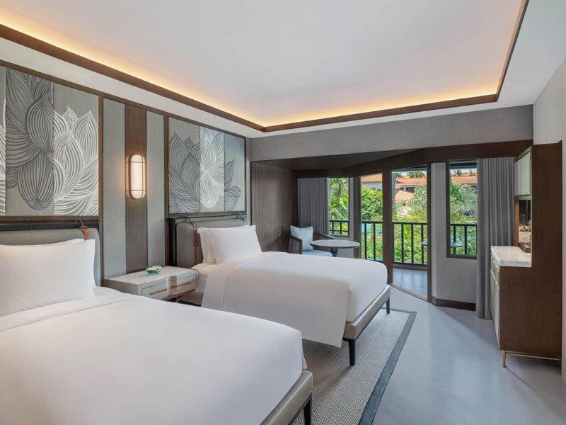 The Laguna, a Luxury Collection Resort & Spa 40 - Room Example