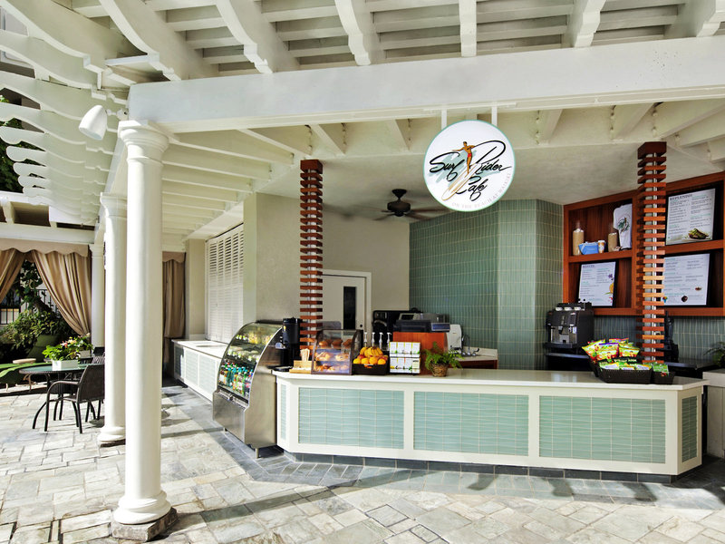 Moana Surfrider, A Westin Resort & Spa 21