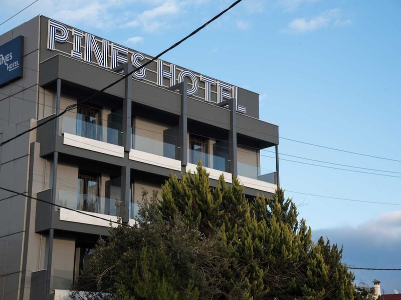 Pines Hotel