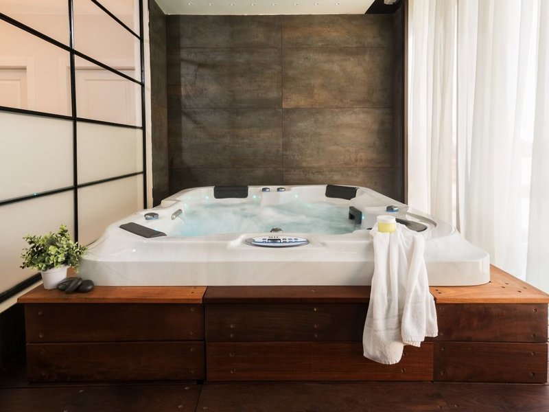 Herods Tel Aviv by the Beach 32 - Health & Beauty