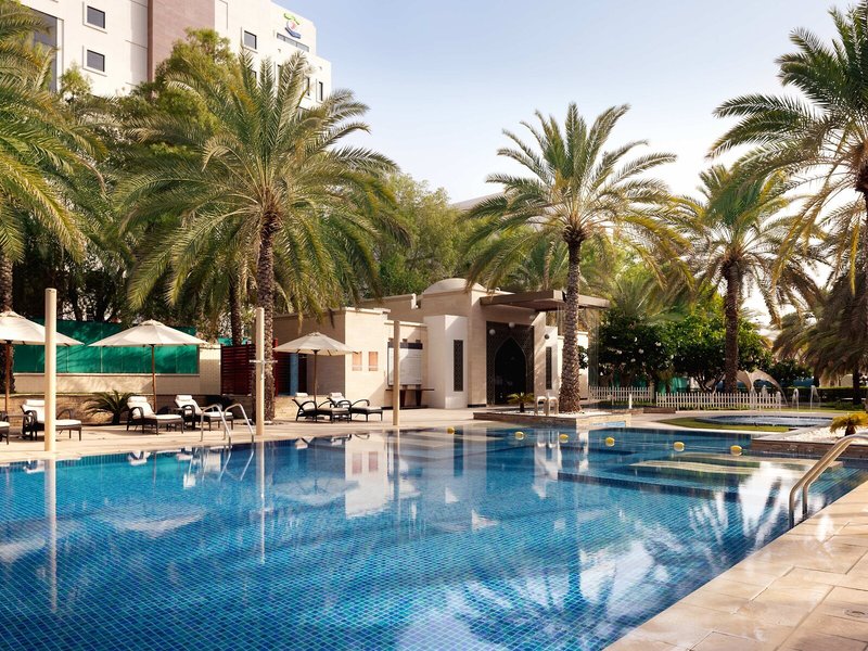 Sheraton Oman Hotel 10