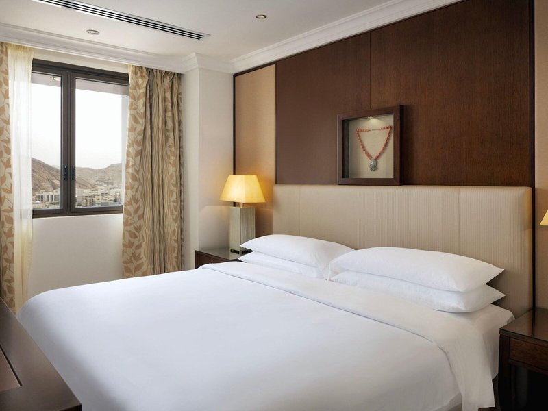 Sheraton Oman Hotel 39