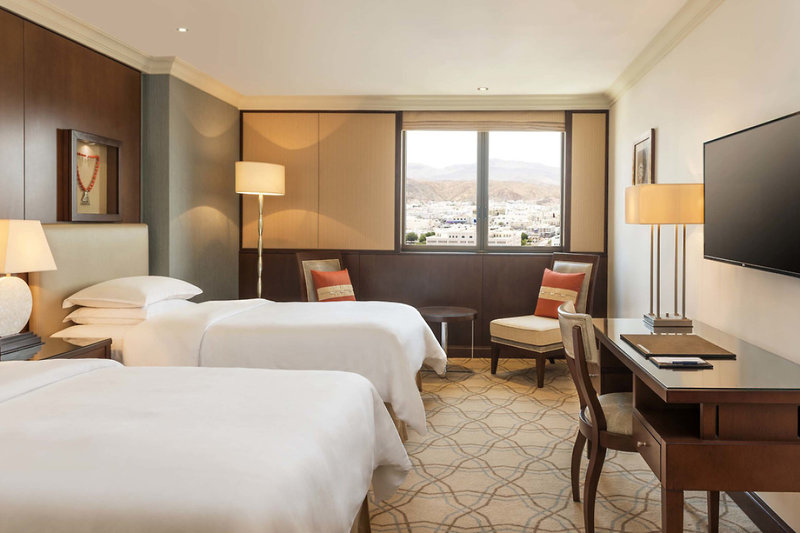 Sheraton Oman Hotel 4