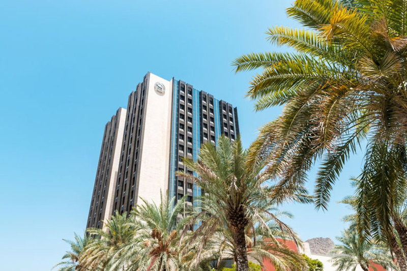 Sheraton Oman Hotel 12