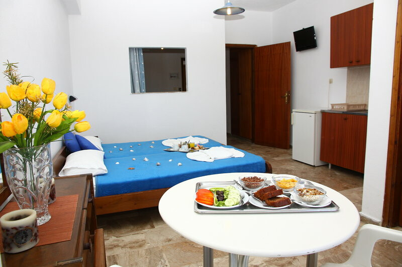 Poseidon Hotel 6
