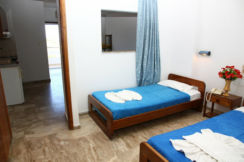 Poseidon Hotel 7