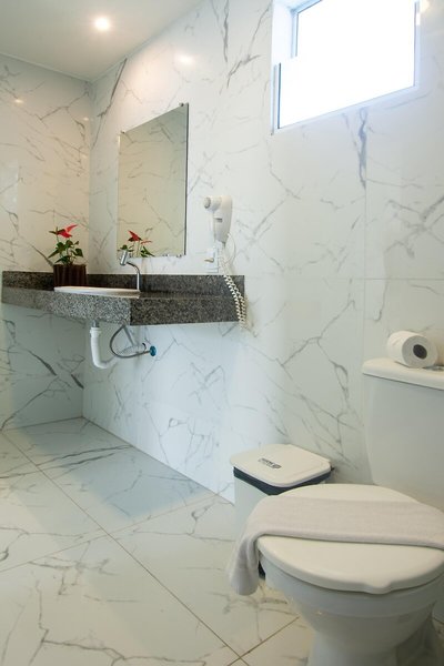 Pousada Aroma Do Mar 50 - Bathroom Example