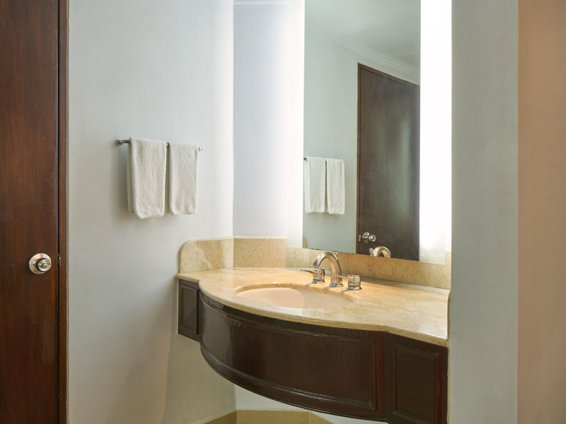 Sheraton Senggigi Beach Resort 32