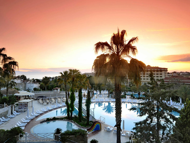 Seaden Hotel Side Corolla 1