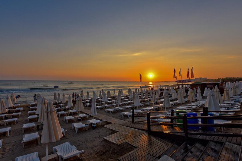 Side Star Beach 38