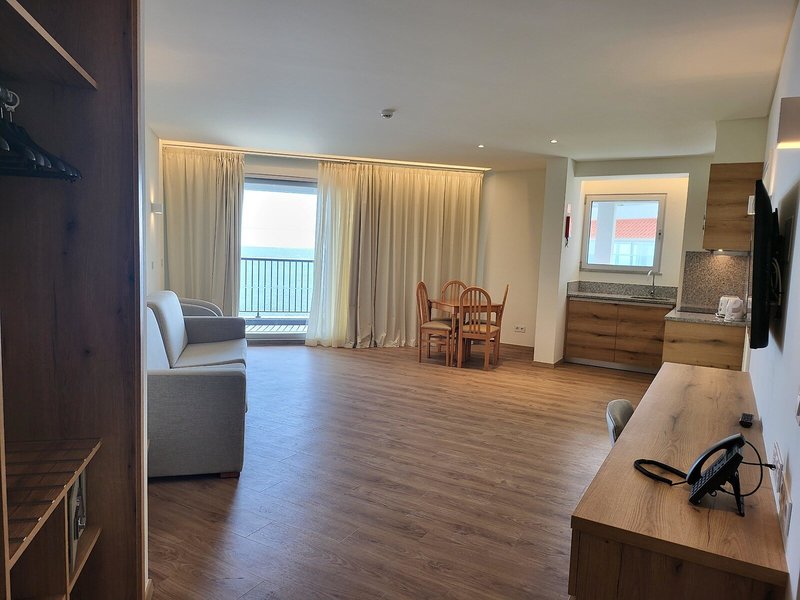 Roca Mar Lido Resorts - Royal Orchid 36