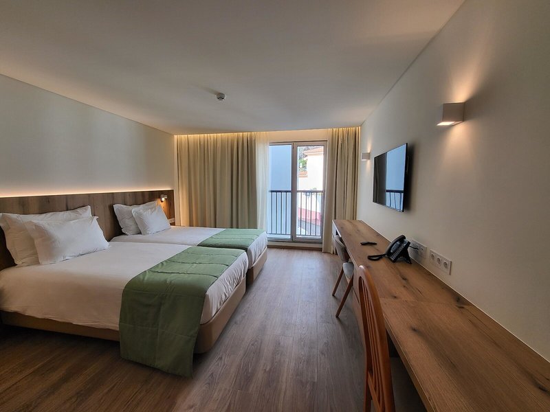 Roca Mar Lido Resorts - Royal Orchid 42