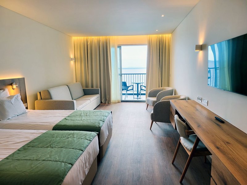 Roca Mar Lido Resorts - Royal Orchid 2