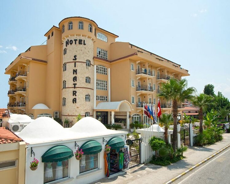 Hotel Sinatra 1