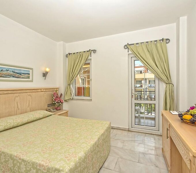 Hotel Sinatra 10