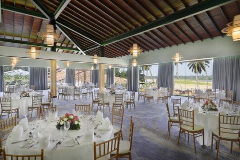 Avani Kalutara Resort  9