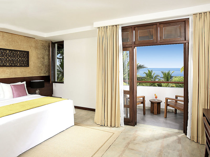Avani Kalutara Resort 14