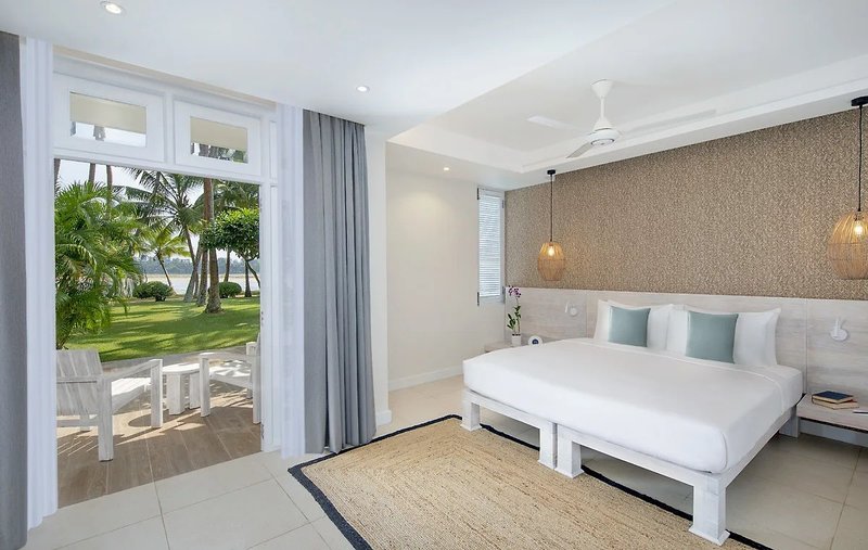 Avani Kalutara Resort  12