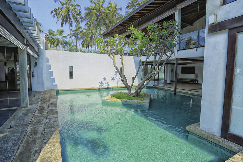 Avani Kalutara Resort  18