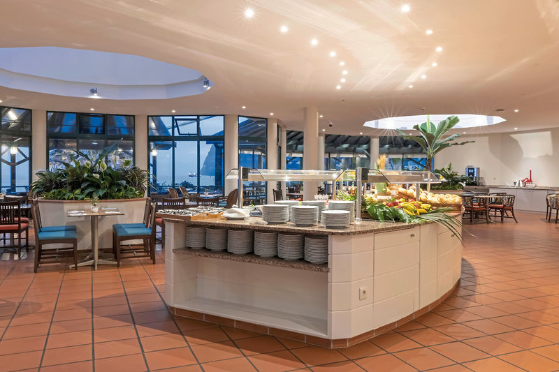 Pestana Ocean Bay 15