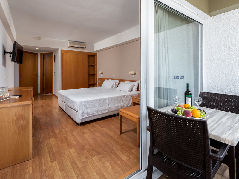 Sirene Beach Hotel 24