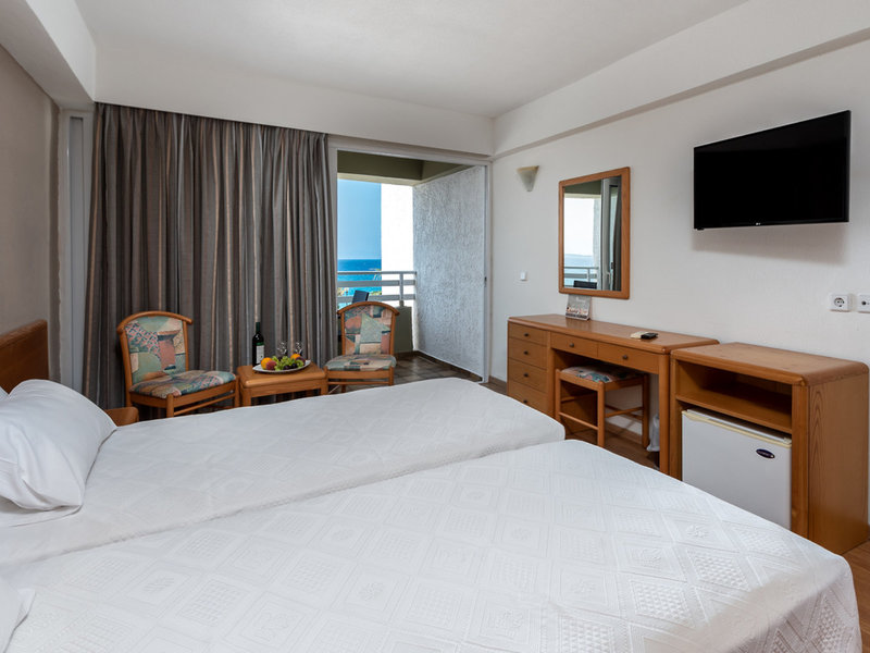 Sirene Beach Hotel 36